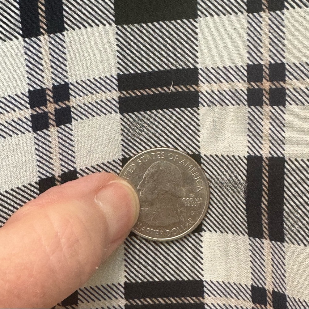 EQUIPMENT Femme Signature 100% Silk Plaid Blouse Button Front Gray Size Large - Picture 13 of 16